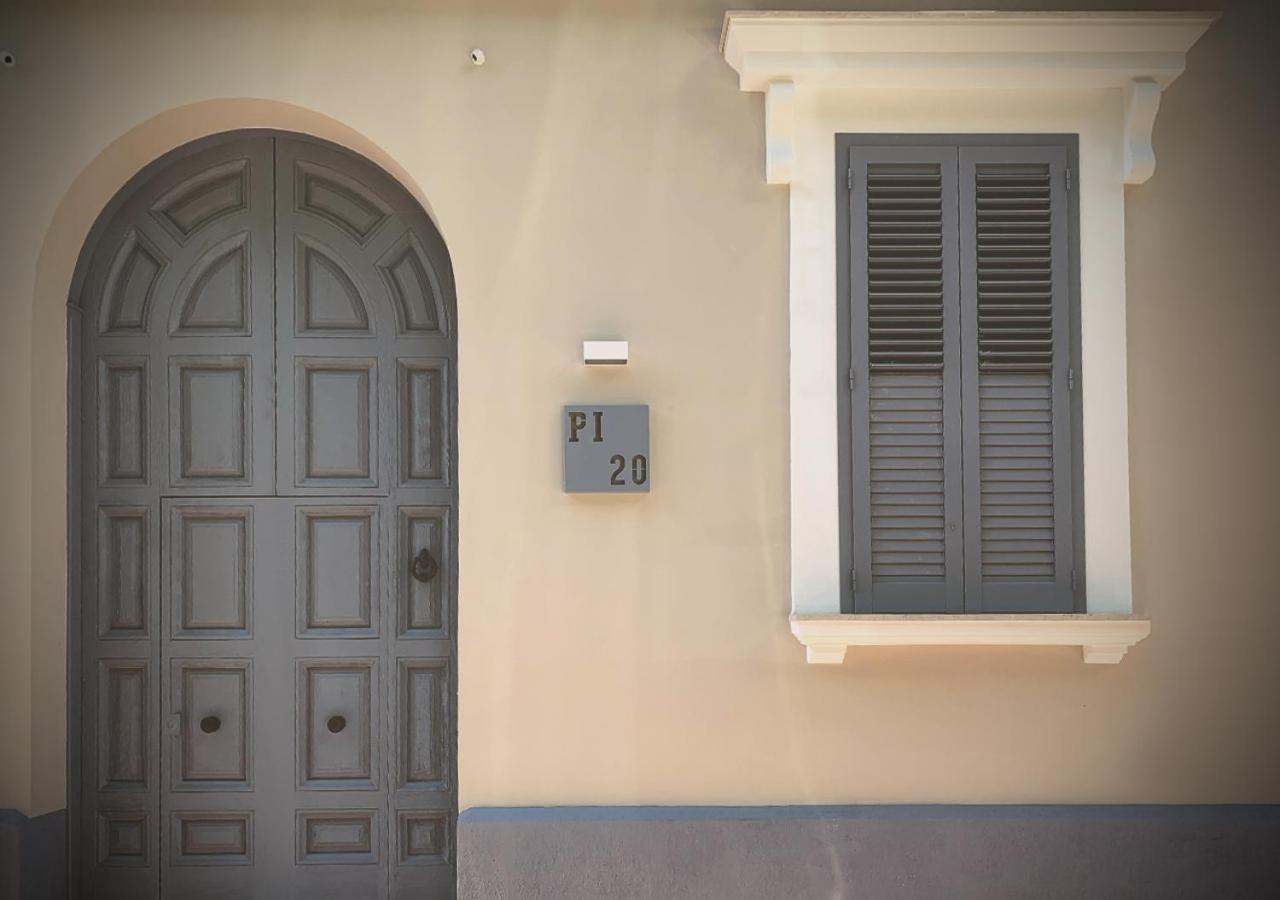 Satyria Apartments Taranto Dış mekan fotoğraf